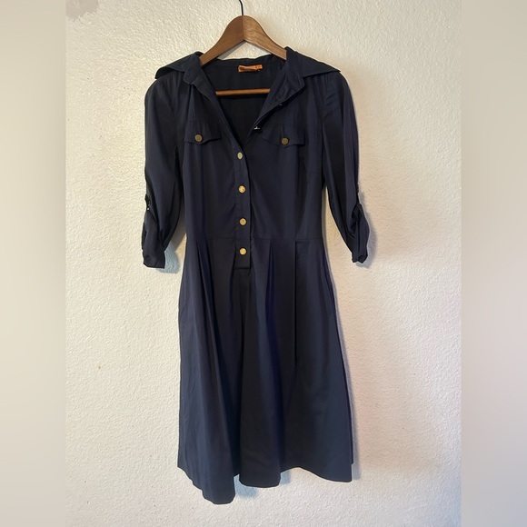 Tory Burch Dress Womens Sz 2 Navy Pleated Fit Flare Nautical Preppy Retro Button - Picture 1 of 16